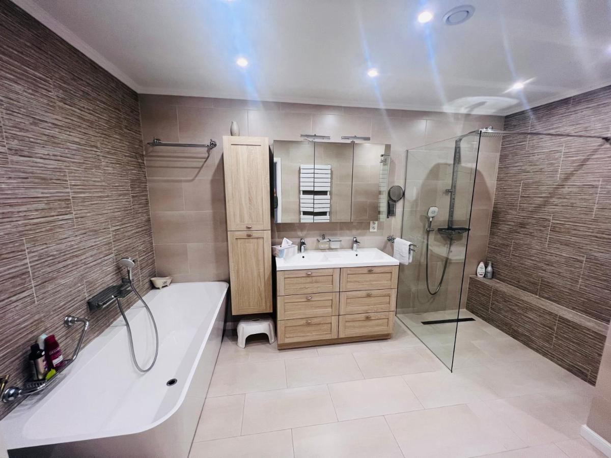 Windsor Residence คริมแบร์เคิน ภายนอก รูปภาพ